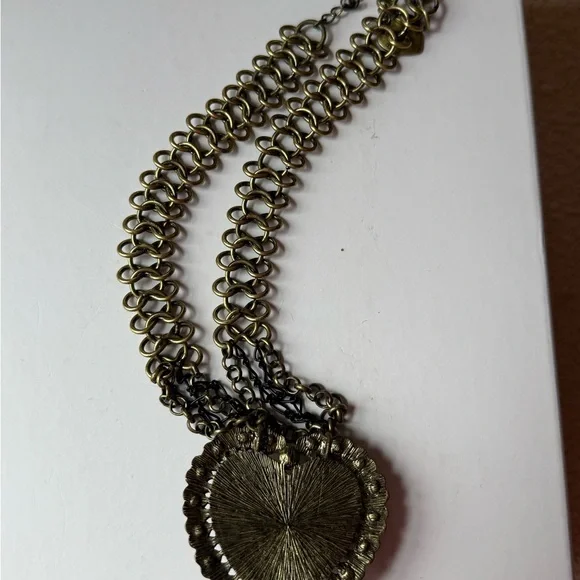 Betsey Johnson Heart Pendant Necklace with a Pug - Picture 2 of 2